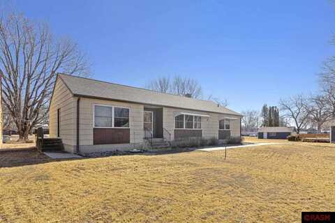 223 N 3rd Avenue, Waldorf, MN 56091