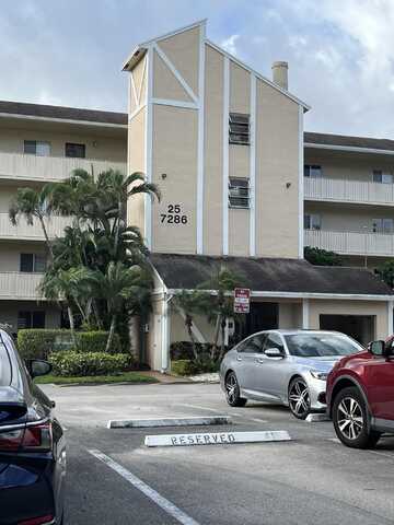 7286 Huntington Lane, Delray Beach, FL 33446