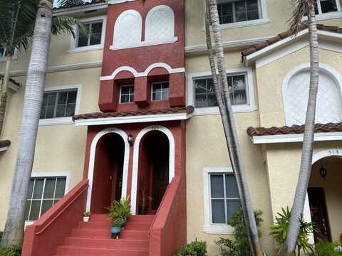 524 Bayfront Drive, Boynton Beach, FL 33435