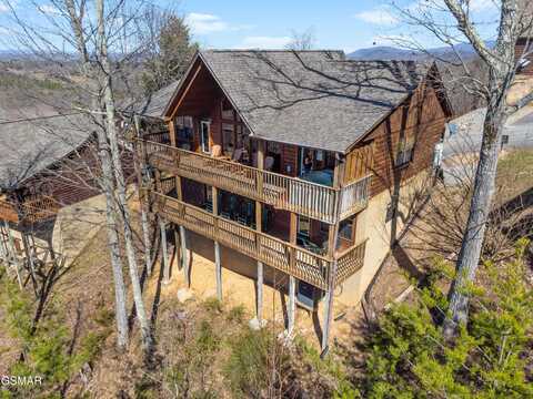 1550 Bears Den Way Way, Sevierville, TN 37876
