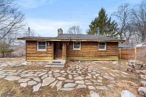 107 Cedar Dr, Andover, NJ 07860