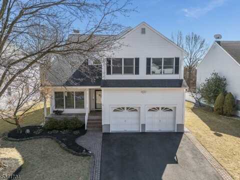 19 Forest Ave, Bridgewater, NJ 08807