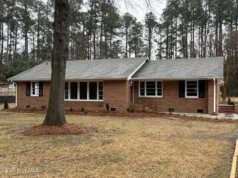 13260 Blues Farm Road, Laurinburg, NC 28352