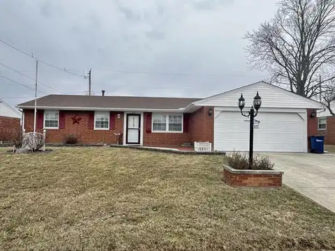 1512 Sweetbriar Avenue, Piqua, OH 45356