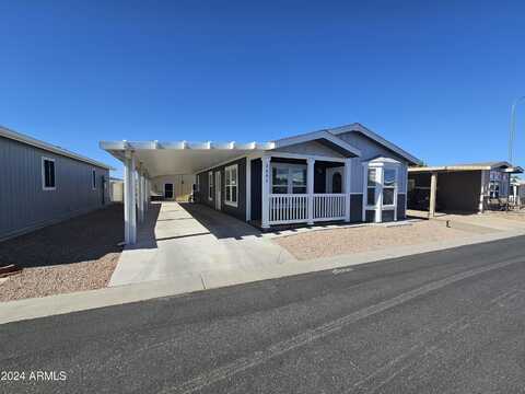 650 N Hawes Road, Mesa, AZ 85207