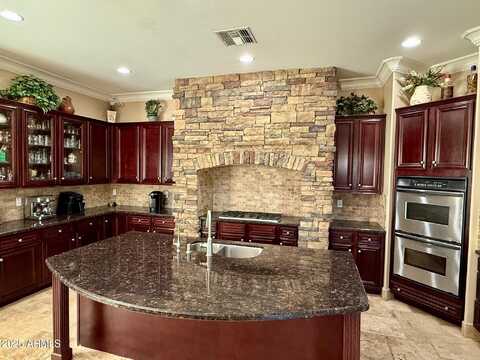 3410 E VALLEJO Court, Gilbert, AZ 85298