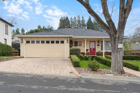 4678 Whiting St, Pleasanton, CA 94566