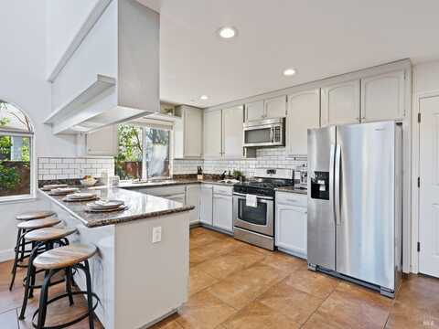 2108 Imola Avenue, Napa, CA 94559