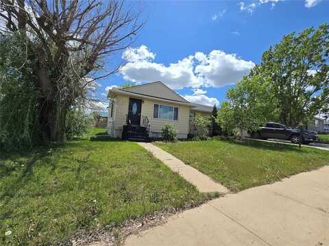 316 W Pleasant Avenue, Baker, MT 59313