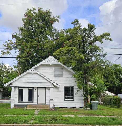 2437 avenue F, Beaumont, TX 77701