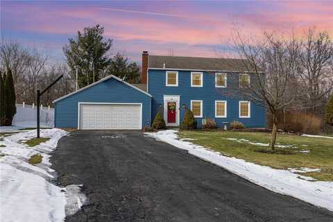 66 Boxwood Ln, Perinton, NY 14450