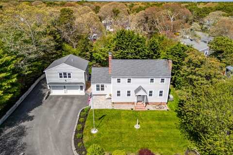 10 Kings Road, Harwich, MA 02645