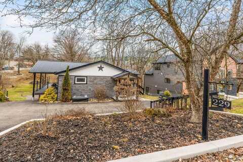 229 Green Valley Drive, Howard, OH 43028