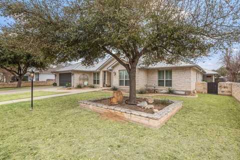 608 Morse St, Fredericksburg, TX 78624
