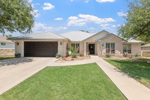 608 Morse St, Fredericksburg, TX 78624