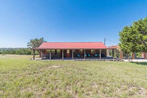117 Hawk Rd, Fredericksburg, TX 78624