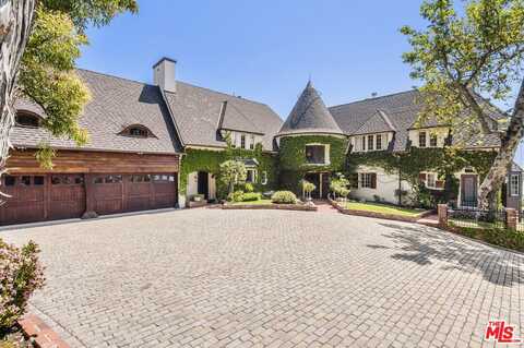 4053 Woking Way, Los Angeles, CA 90027