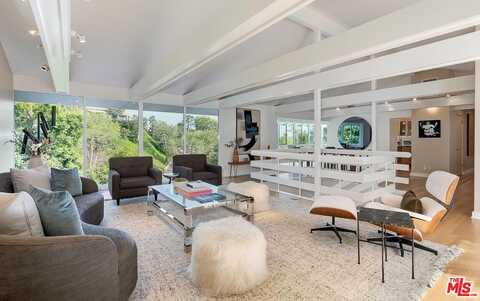 9316 Beverly Crest Dr, Beverly Hills, CA 90210