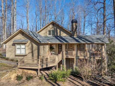 202 Bent Pine Trace, Hendersonville, NC 28739