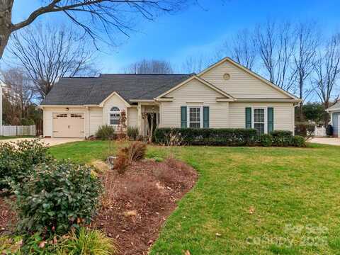 8723 Totteridge Drive, Charlotte, NC 28277