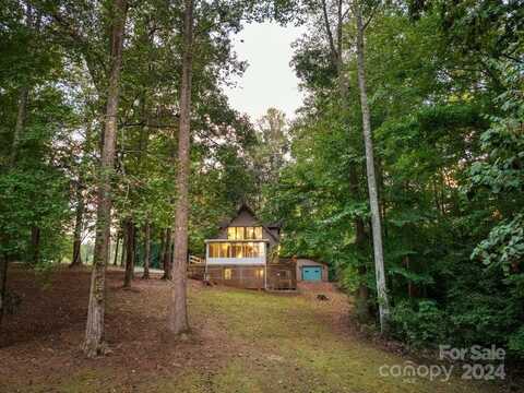 137 Rainbows End Lane, Littleton, NC 27850