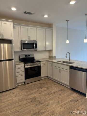 10530 Stony Bluff Drive unit: 304, Ashland, VA 23005