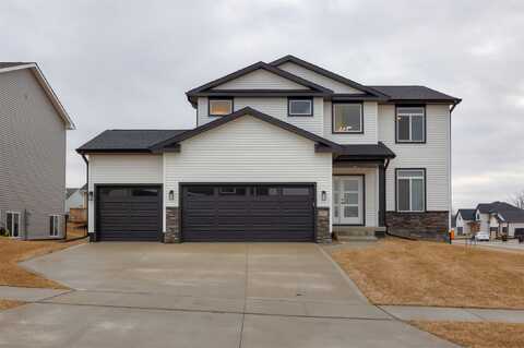 3095 Fairfield Drive, Waukee, IA 50263