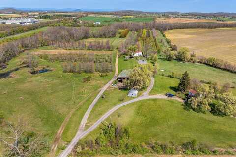 514 LIPSCOMB RD, STUARTS DRAFT, VA 24477