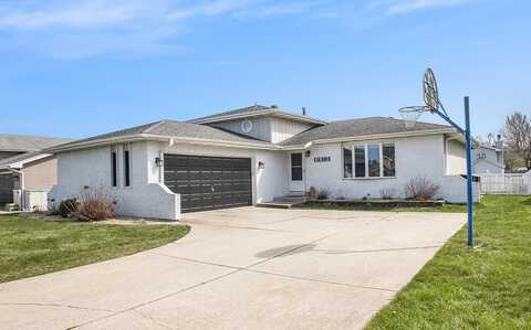 6913 W 86th Place, Crown Point, IN 46307