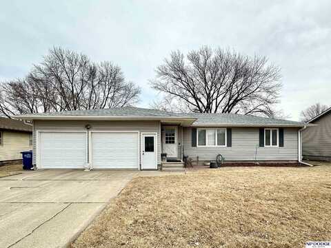 2642 Idaho Avenue, Fremont, NE 68025