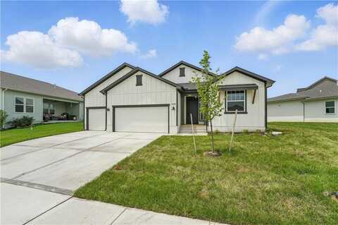 8100 N Sycamore Avenue, Kansas City, MO 64158
