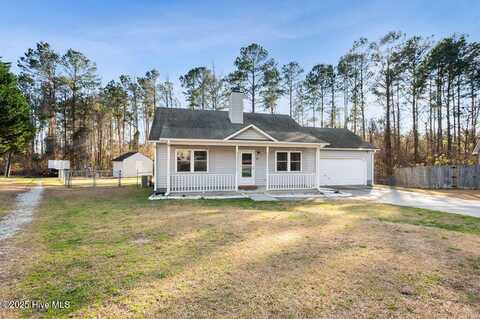 318 Firethorn Lane, Jacksonville, NC 28546