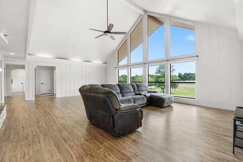 2044 Medina Hwy, Kerrville, TX 78028