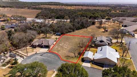 2009 Woodway Ct, Fredericksburg, TX 78624