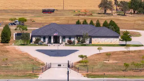 12117 E F M 40, Slaton, TX 79364