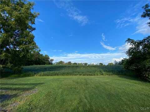 3900 Orefield Road, White Hall, PA 18104
