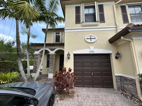 8785 NW 116th Ct, Doral, FL 33178