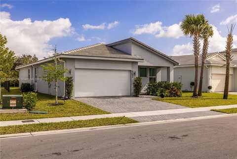 4242 Rosa Dr, Deerfield Beach, FL 33064