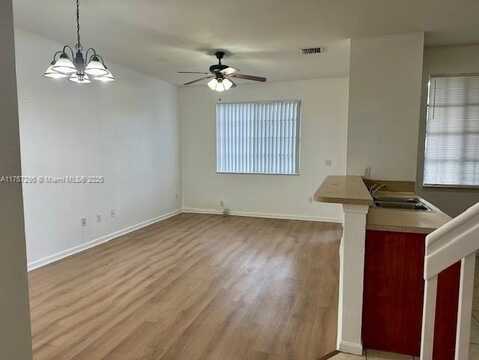 1203 Abaco Ln, Riviera Beach, FL 33404