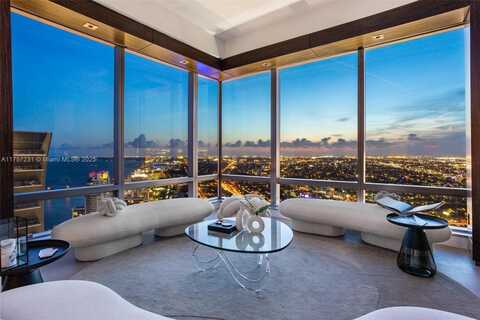 1425 Brickell Ave, Miami, FL 33131