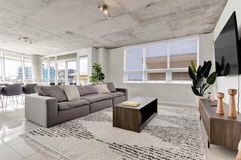 3250 NE 1st Ave, Miami, FL 33137