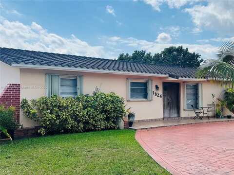 9824 SW 26th Ter, Miami, FL 33165