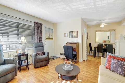 17001 NE 13th Ave, Miami, FL 33162