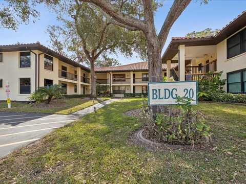 2009 HAMMOCK PINE BOULEVARD, CLEARWATER, FL 33761
