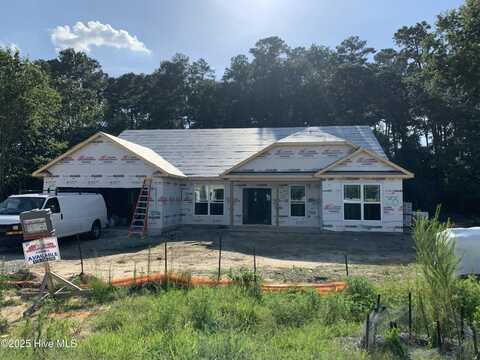 105 Oxford Court, La Grange, NC 28551