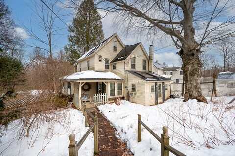 12 Gates Terrace, Sterling, MA 01564