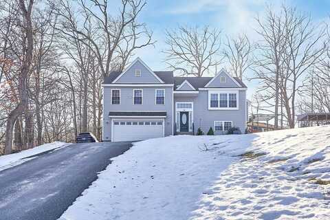 98 Upton St, Grafton, MA 01519