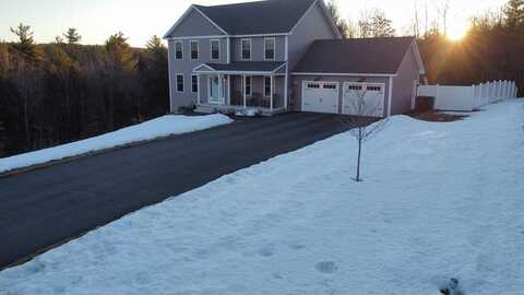 45 Marigold Way, Hooksett, NH 03106