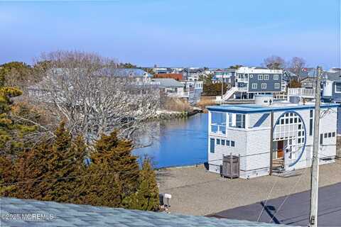 6501 Holly Avenue, Harvey Cedars, NJ 08008