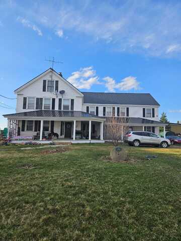 6 Exchange Street, Ashland, ME 04732